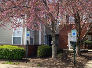 2206 Timber Ridge Ct, Parlin, NJ 08859