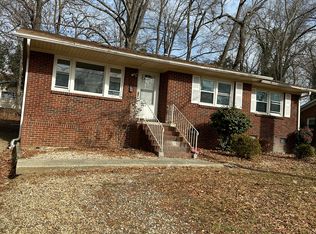 1622 W Meadowview Rd, Greensboro, NC 27403