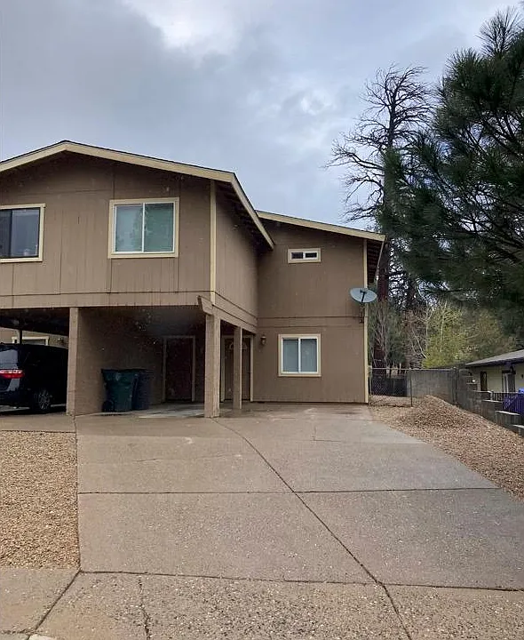 6409 N Snowflake Dr