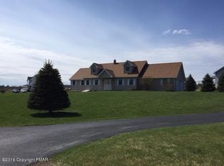 20 Creekview Rd, Kunkletown, PA 18058