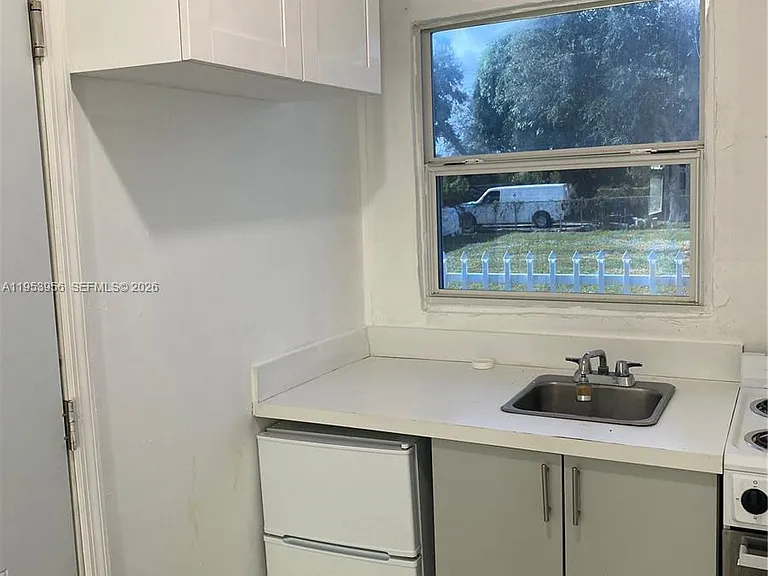 1742 Ali Baba Ave #4 — Photo 6