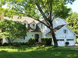 101 Old Mill Rd, Fairfield, CT 06824