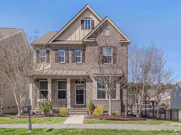 4102 Overcup Oak Ln, Cary, NC 27519