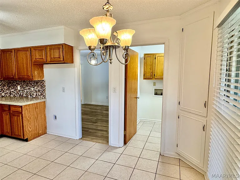 2311 Cottingham Dr — Photo 16