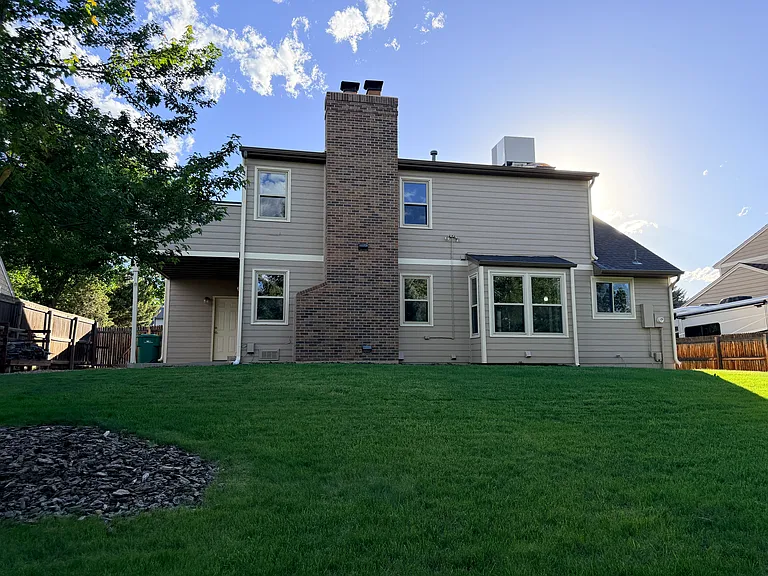 10657 W Roxbury Ave — Photo 39