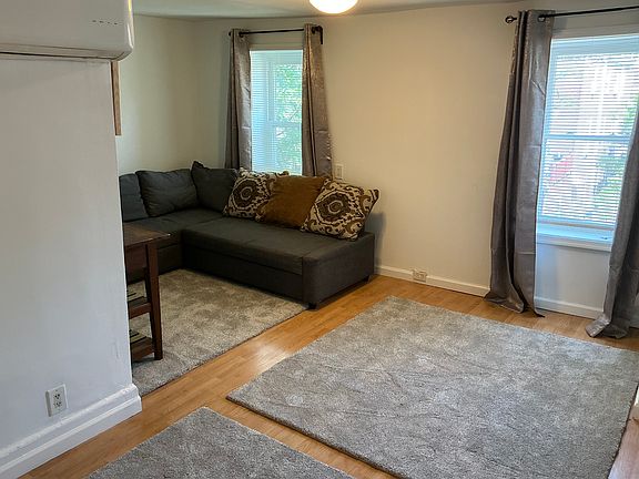 5th image of 1022 Pine St #301
