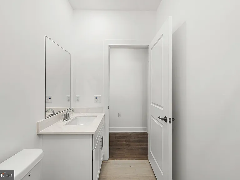 2207 Prince Hall Dr — Photo 37