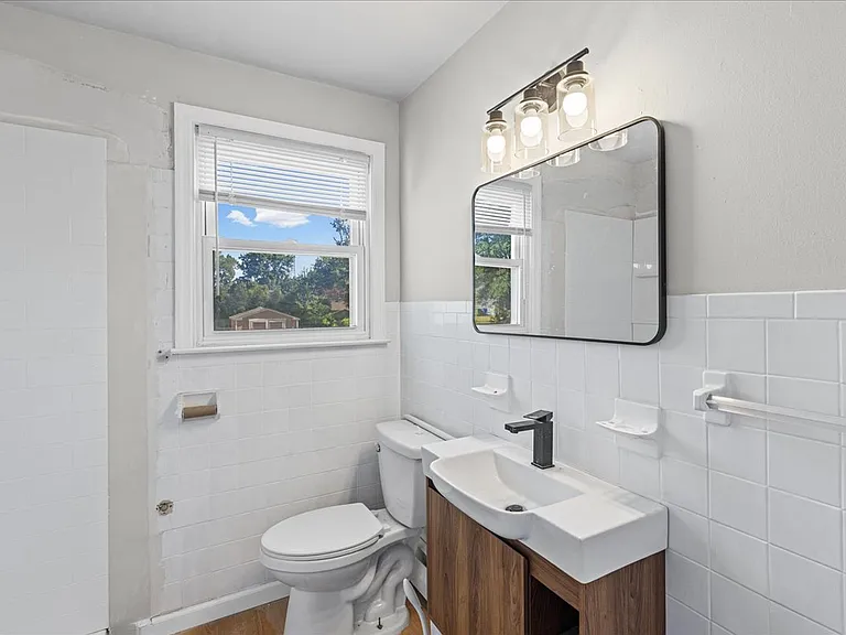 1 Spruce Ln — Photo 18