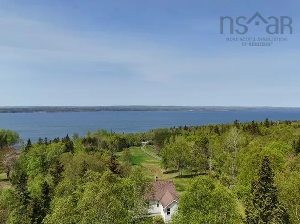 4609 Grand Narrows Hwy, Cape Breton, NS B1T 1P4