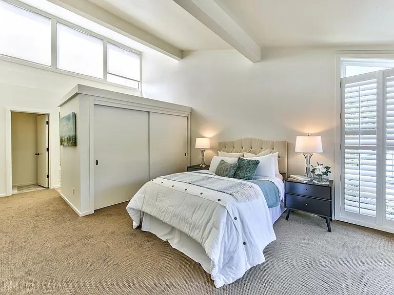 28096 Barn Way — Photo 11