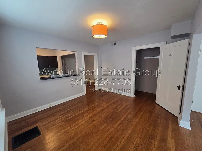 905 Concordia Ln #2S — Photo 12
