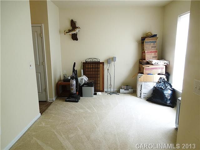 1st image of 121 E Morehouse Ave