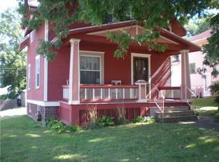 1920 Mount Vernon Rd SE, Cedar Rapids, IA 52403