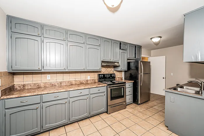 1317 Winola Ln — Photo 5