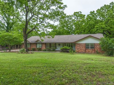 12170 E Woodcrest Dr, Claremore, OK, 74017