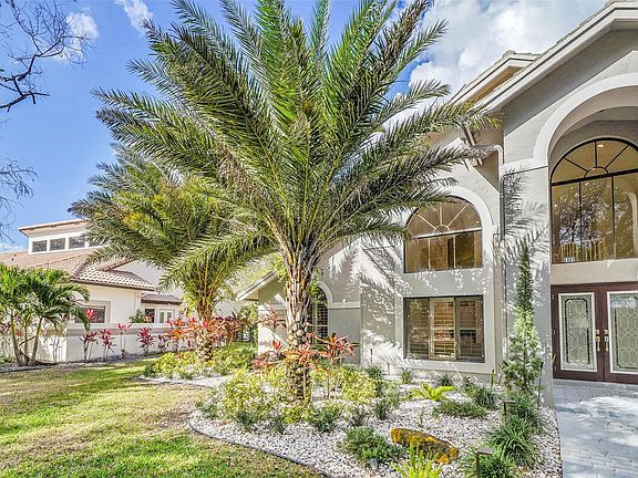 4th image of 12029 Eagle Trace Boulevard