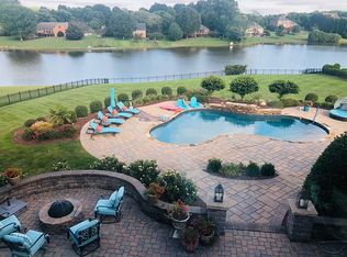 3710 Steeplegate Dr, Trinity, NC 27370