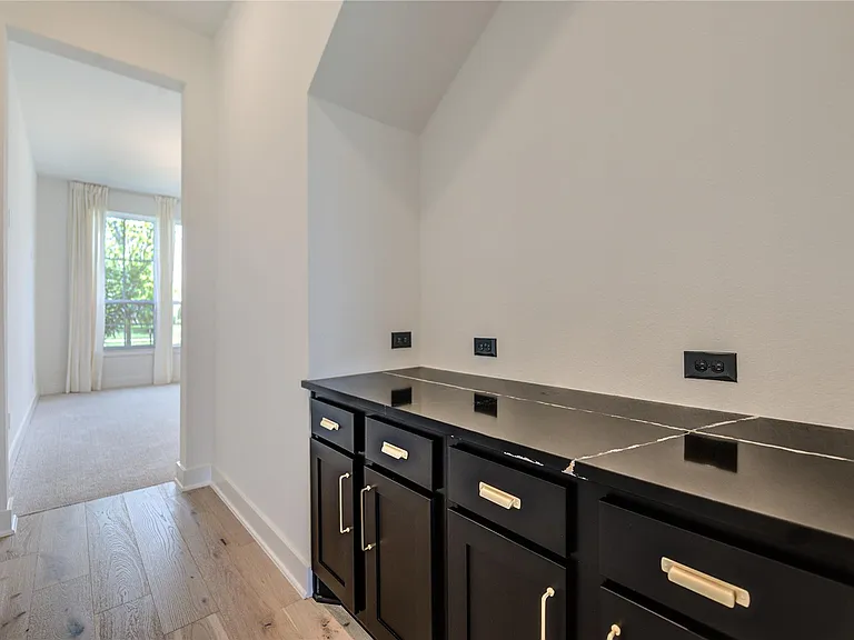 10318 Fountain Shore Dr — Photo 9