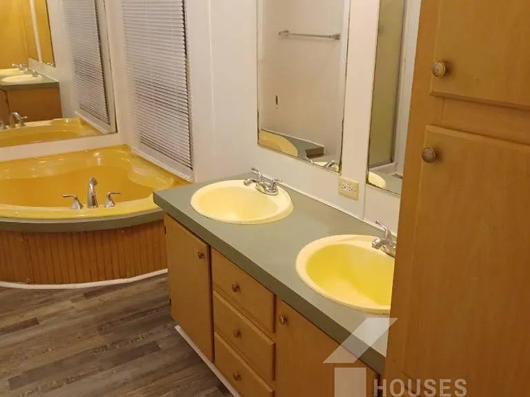 10 Melodyaire Ct — Photo 16