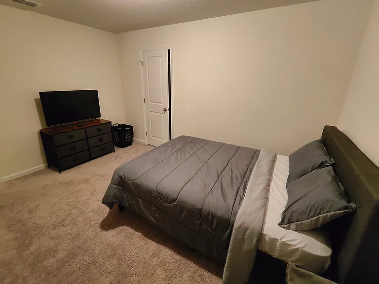 2349 Litchfield Loop — Photo 4