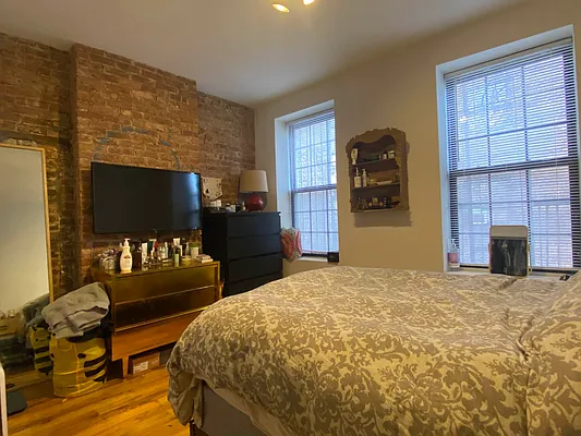 Rented by Bedford 6 Real Estate | media 11