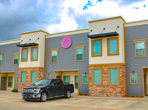 2206 E Highway 281 #D-32