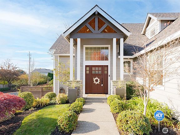 3rd image of 15906 NE 22nd Avenue