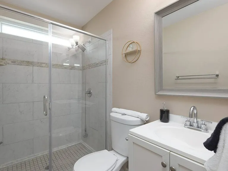 650 W Palo Verde St — Photo 21