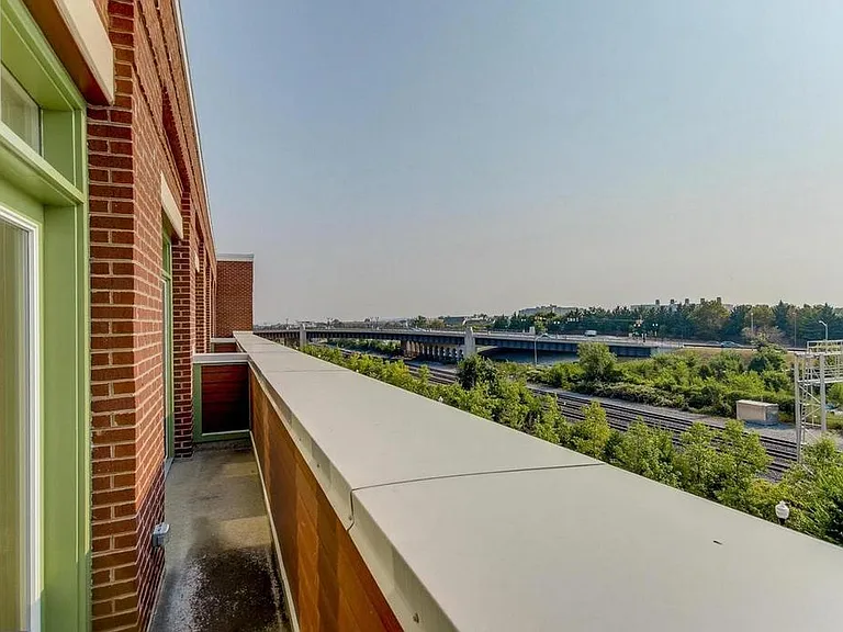 1418 Main Line Blvd #102 — Photo 34