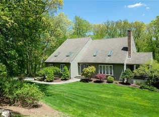 768 Woonsocket Hill Rd, North Smithfield, RI 02896