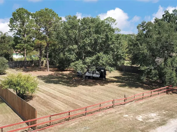 3210 2nd St, Brookshire, TX 77423