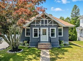 86 Hill St, Norwood, MA 02062