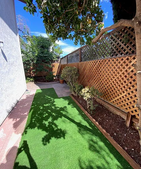 side yard