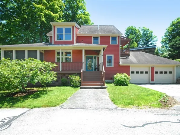 4 Half Moon Hl Unit 4, Acton, MA 01720