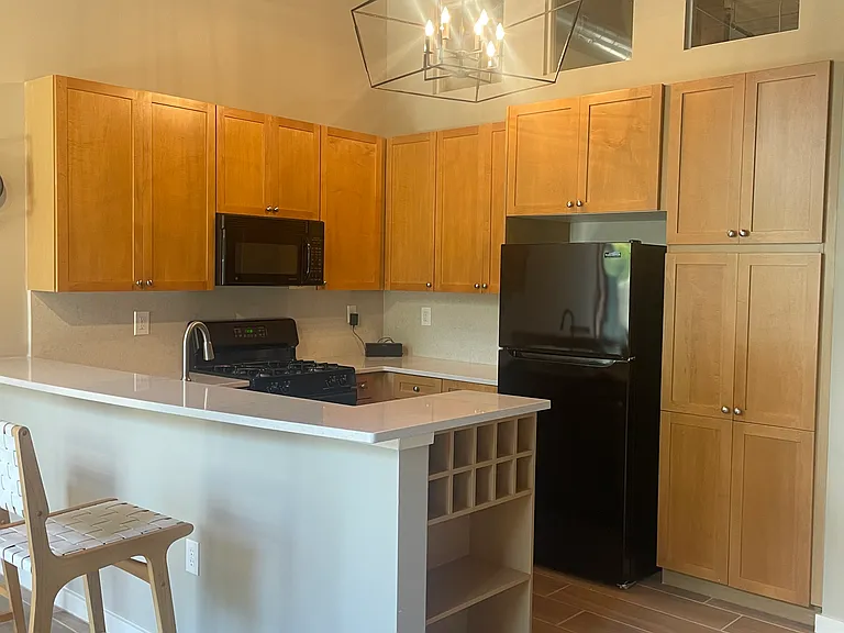 400 Mills Ave #107 — Photo 22