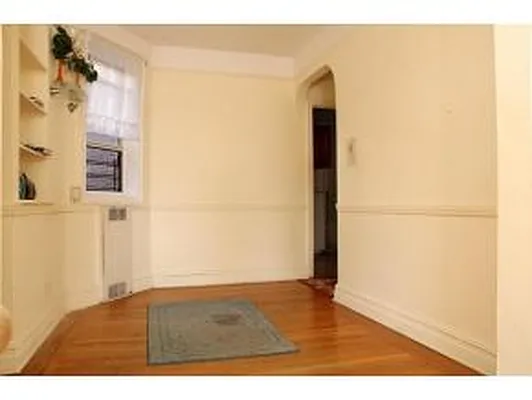 Sold by Maximillion Realty, Inc. | media 4