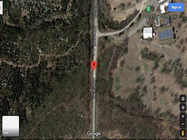 2nd image of 1100 N Pecan Rd