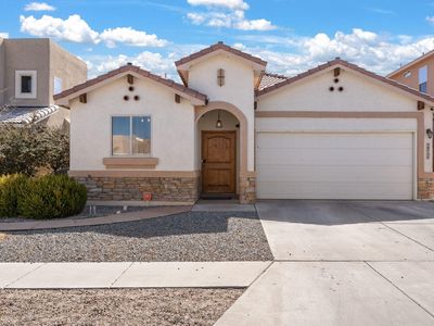 5872 Ermemin Ave NW, Albuquerque, NM, 87114