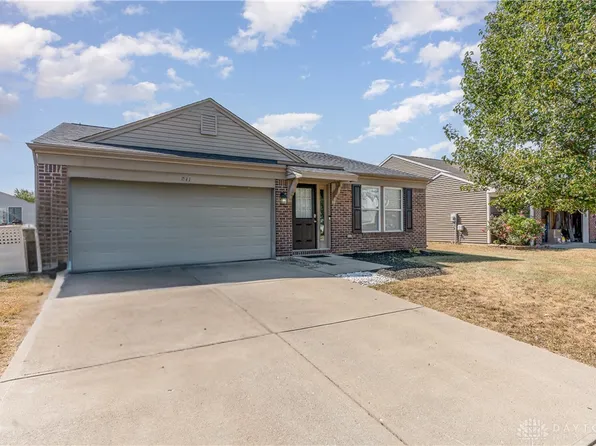 211 Day Pl, Trenton, OH 45067