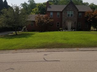 5097 Pebblevalley Dr, Cincinnati, OH 45252
