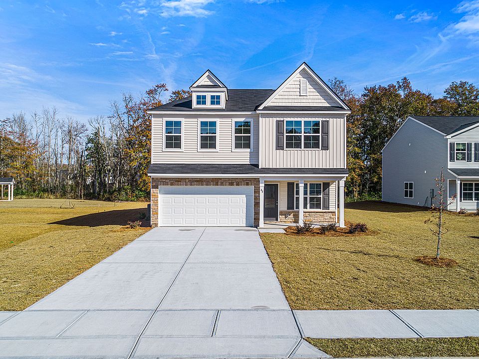 1st image of 35 Vine Ct
