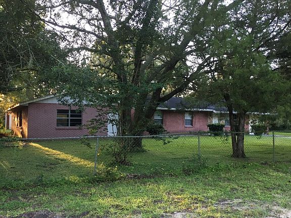 2nd image of 3248 Drennen St