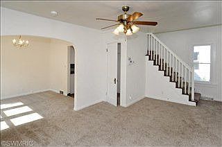 3rd image of 1318 E Alcott St