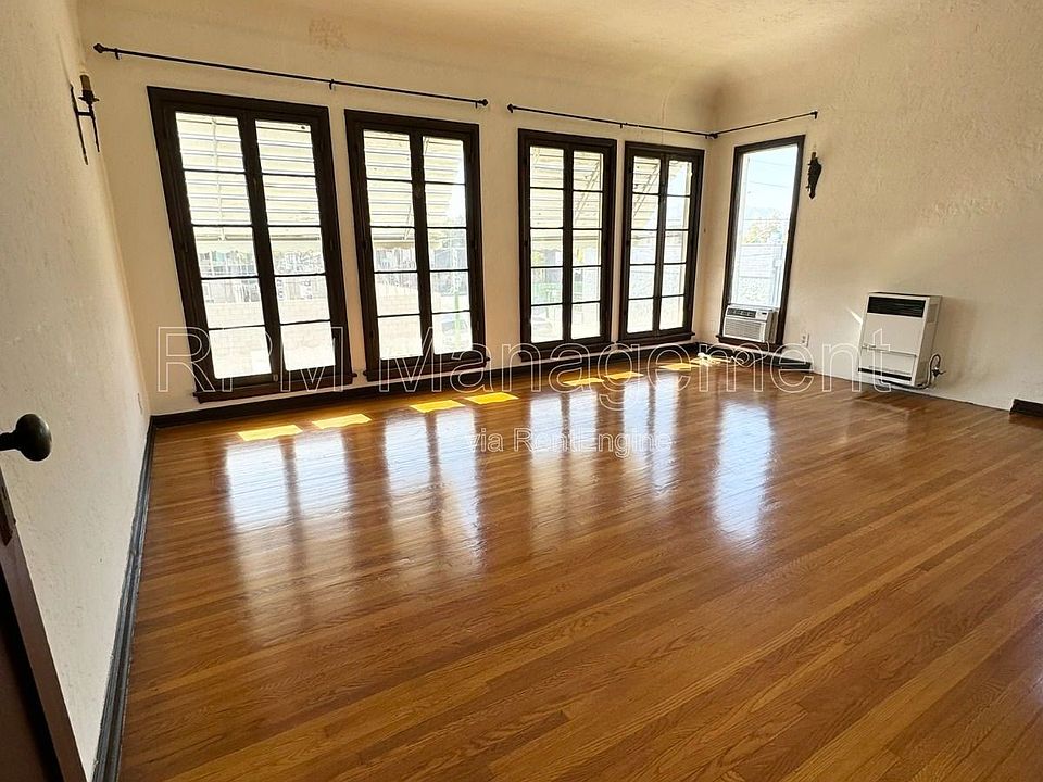 1st image of 101 S Sycamore Ave APT 7