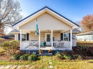 1310 Boy Scout Rd, Hixson, TN 37343