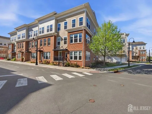 60 Audley St, North Brunswick, NJ 08902