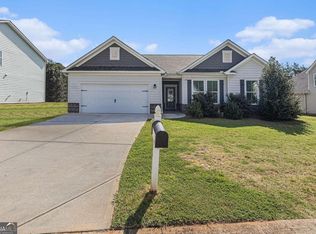 240 Vineyard Ridge Dr, Griffin, GA 30223