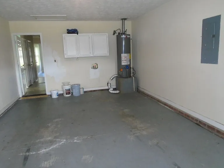 6334 Greycliff Dr — Photo 20