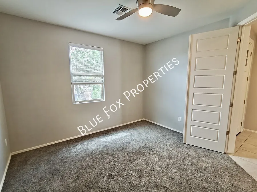 8838 N Hardy Preserve Loop — Photo 4