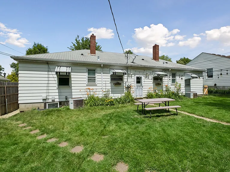 1664 Ford Pkwy #U — Photo 19